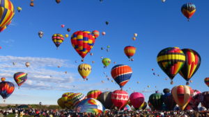 wave-of-balloons